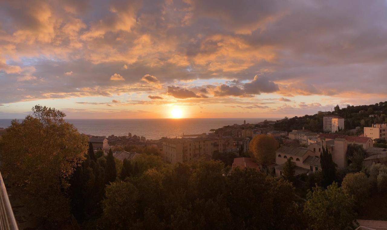 Le Bastia Bastia (Corsica)